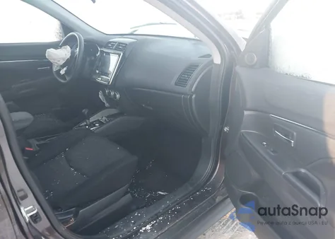 2020 Mitsubishi Outlander Sport 2.0 Es z USA, uszkodzony, nr VIN JA4AP3AU9LU016062